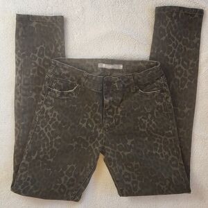 Tractr Girl's Size 16 Green Camo Denim Skinny Jeans